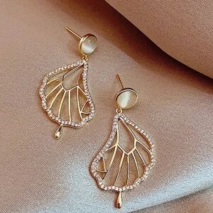 💎 NEW 14K Gold plated Opal & CZ Crystal Wings Stud Earrings